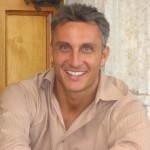 2008_tullian_head_shot6x8300dpi2