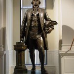 statue